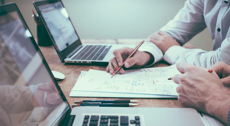 Comparing IT staffing and managed service costs